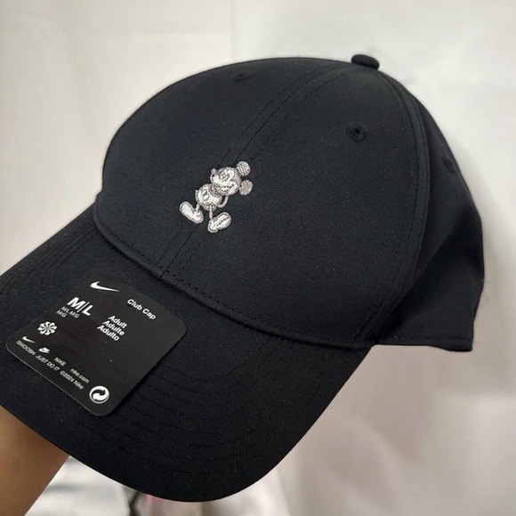 Nike Black Cap with Mickey Mouse Embroidery - Picture 1 of 1